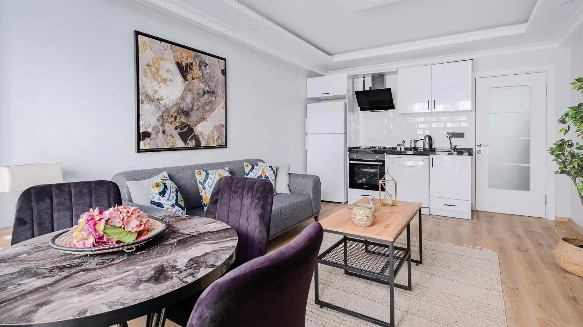 New Sisli Apartment - 1Gbps Wifi - Ac - Elevator اسطنبول