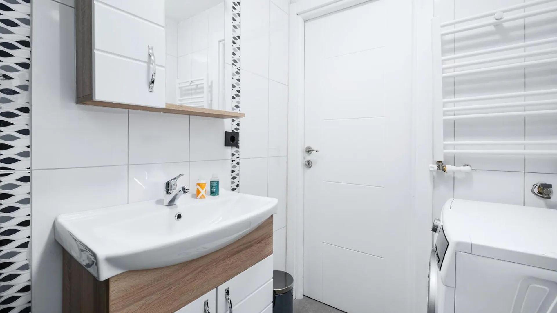 איסטמבול New Sisli Apartment - 1Gbps Wifi - Ac - Elevator טורקיה